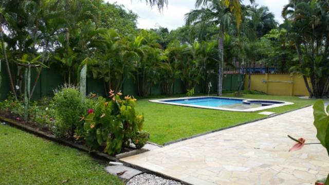 Encantadora Chacara Com Piscina Em Itanhaém Exteriör bild